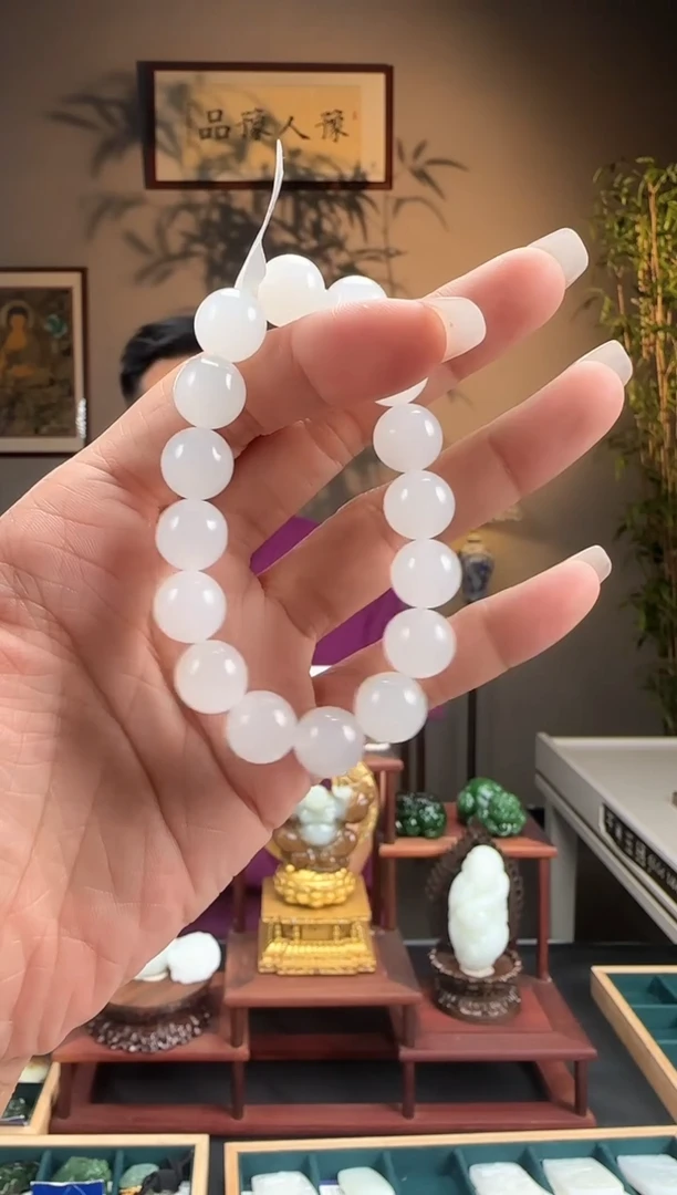 手串未镶嵌和田玉天然结构颜色差异化发货