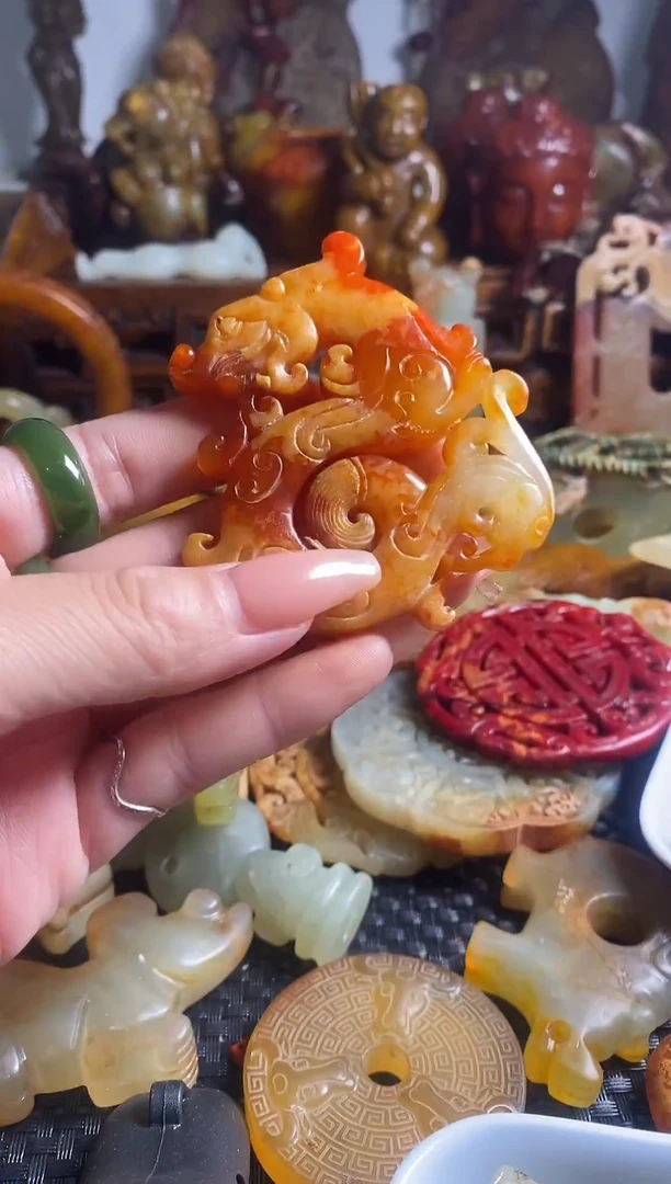 未镶嵌岫岩老玉（透闪石质玉）摆件未镶嵌