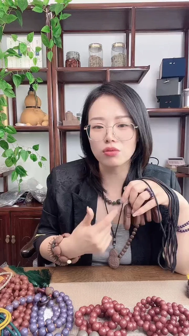 泥塑五香丸的吴隧葫芦