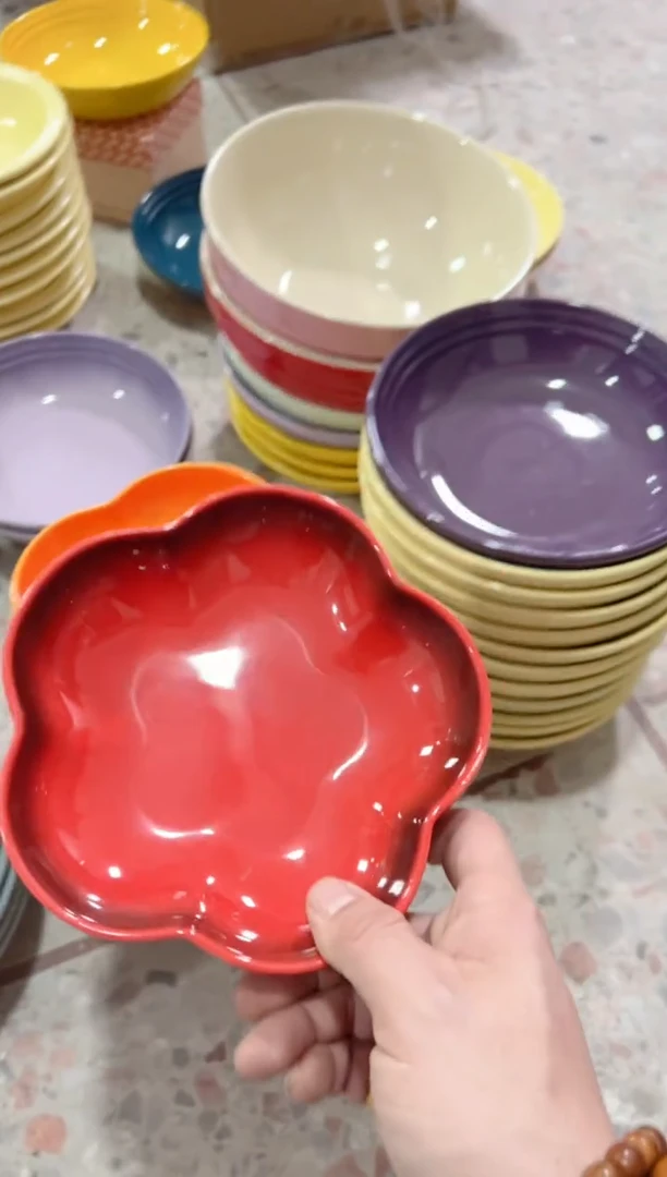 【闪购商品】碟 16CM中号花朵------红色