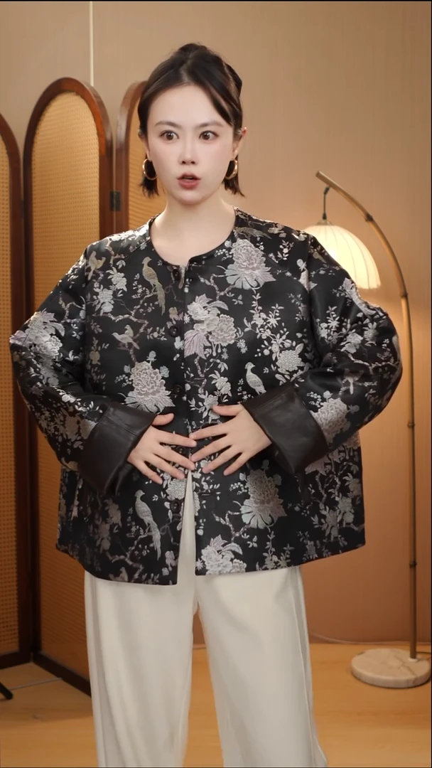 喜鹊双面穿皮衣