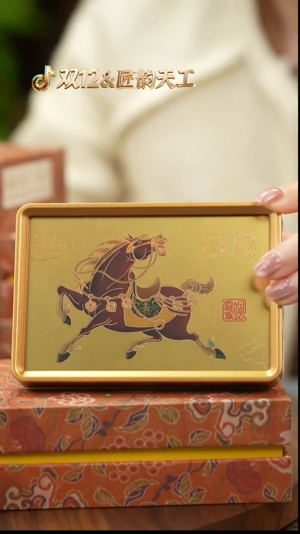 铜纯手工珐琅彩版画   飒露紫