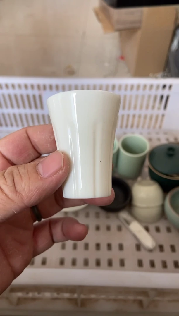 杯无运费险有瑕疵的摄影的产品有使用过的痕迹有点脏介意勿拍