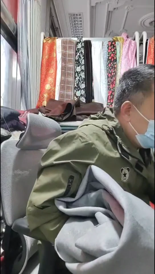 灰色雪花双面布料