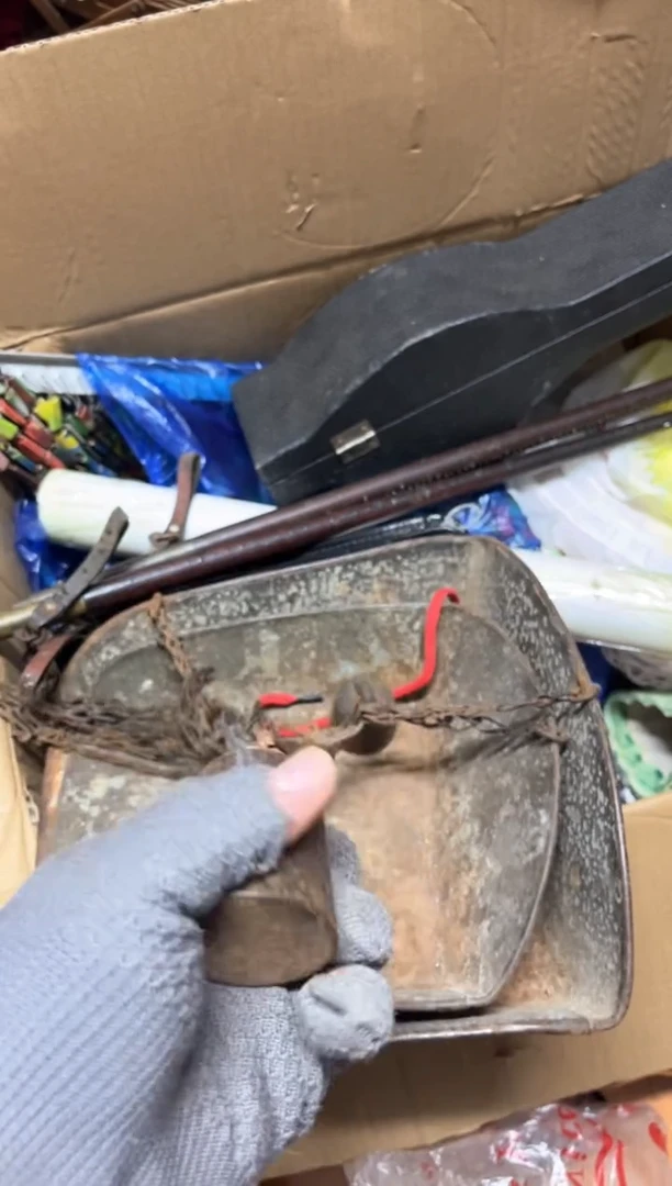 手工艺品琉璃茅**酒摆件