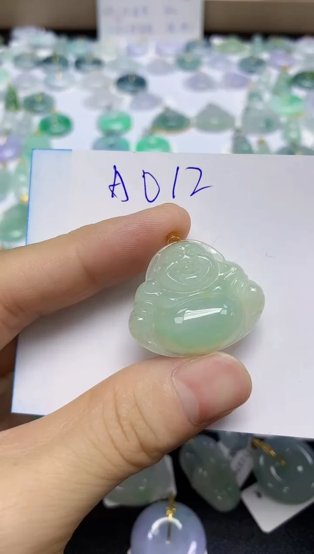 颈饰18K金镶嵌翡翠天然缅甸翡翠A货翡翠百元以上9元证书费自理