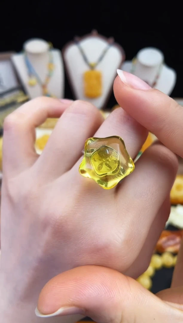 琥珀未镶嵌珠宝奇石柒月