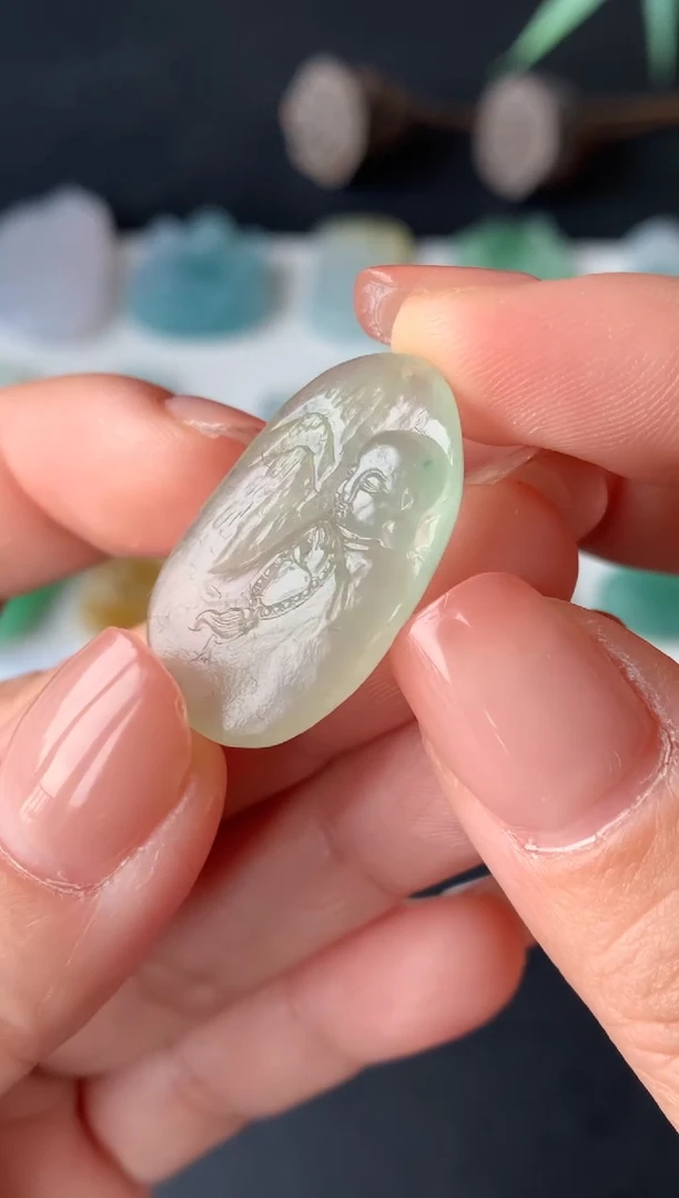 【闪购商品】定制翡翠未镶嵌0951460136