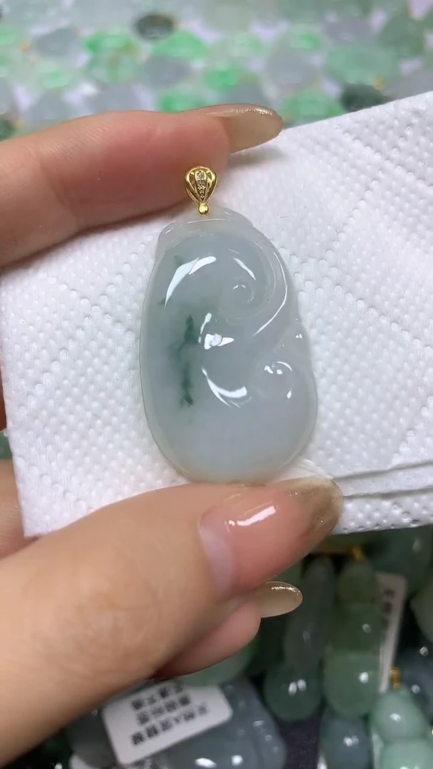 颈饰未镶嵌翡翠A货