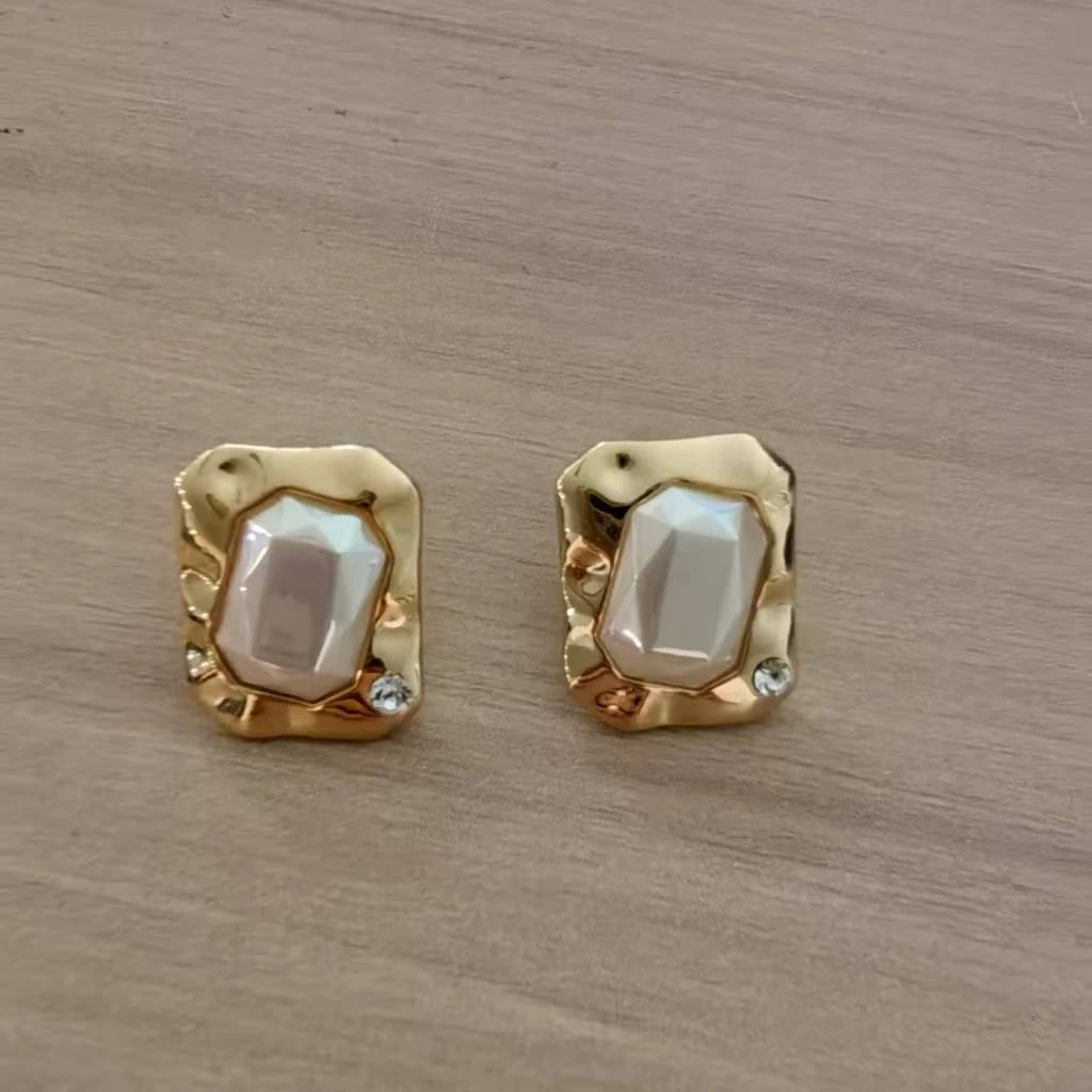 铜合金仿珍珠耳饰 时尚简约耳钉6100