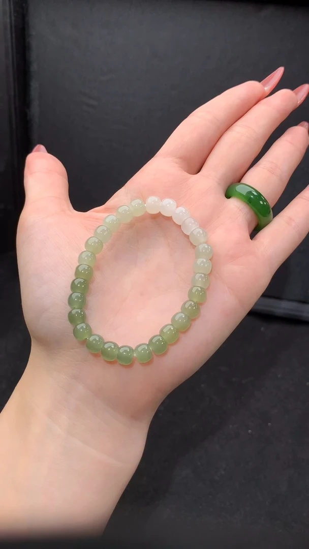 天然正品和田玉J67渐变手串时尚百搭女士单圈多色多样性发一串