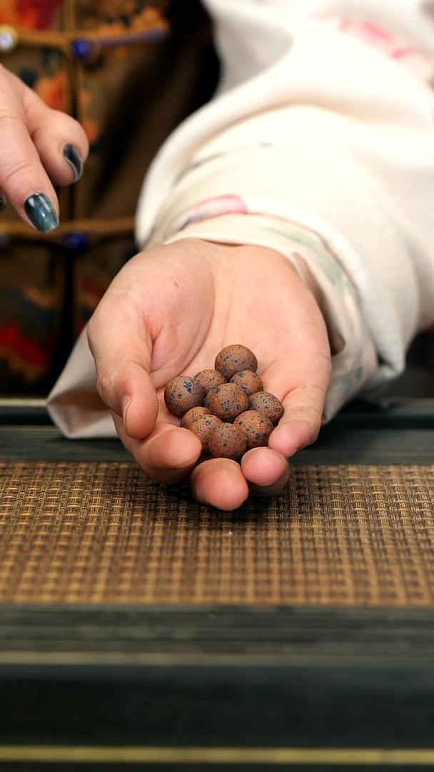 【闪购商品】紫砂茶壶GFY16柴烧柔水珠 十二颗