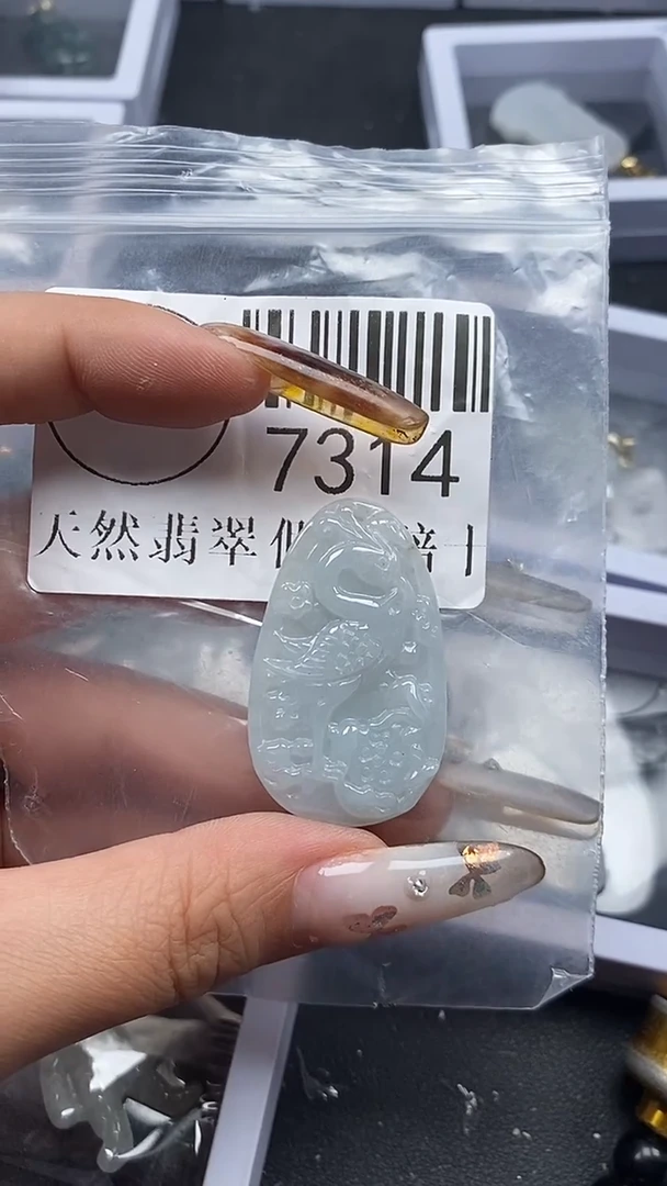 吊坠(不含链)未镶嵌翡翠7314