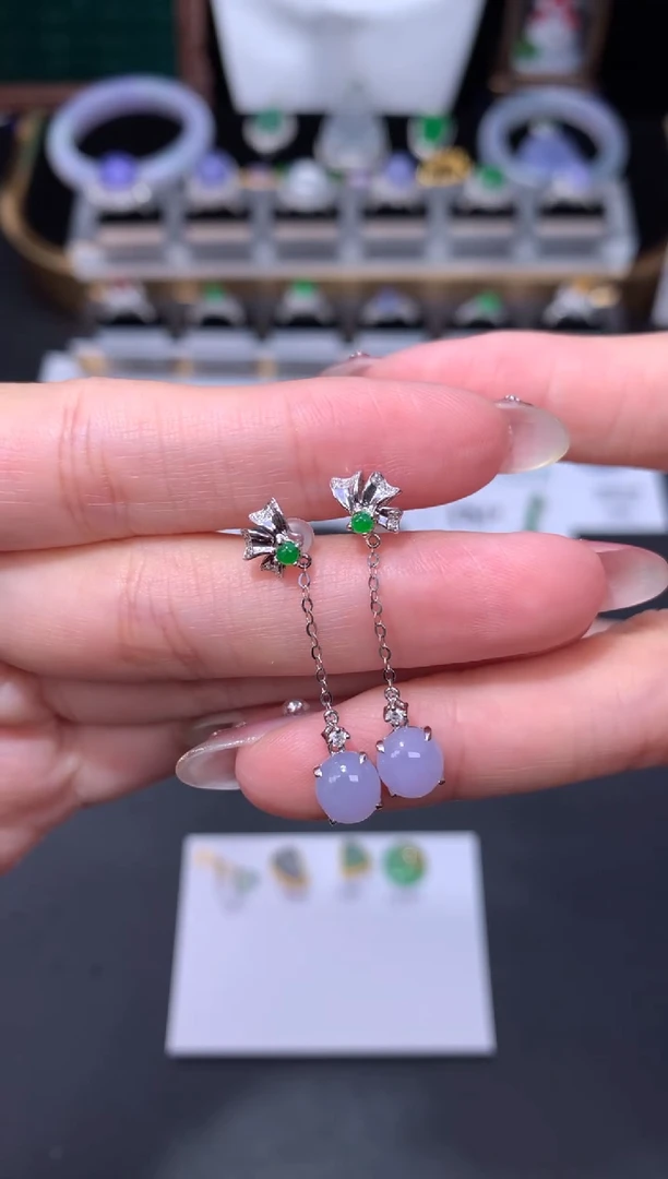 18K金镶嵌定制翡翠48小时鉴赏期 退货不扣服务费