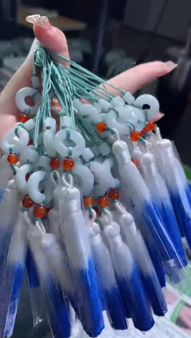 【闪购商品】翡翠吊坠(不含链)未镶嵌W089-001多样性发一