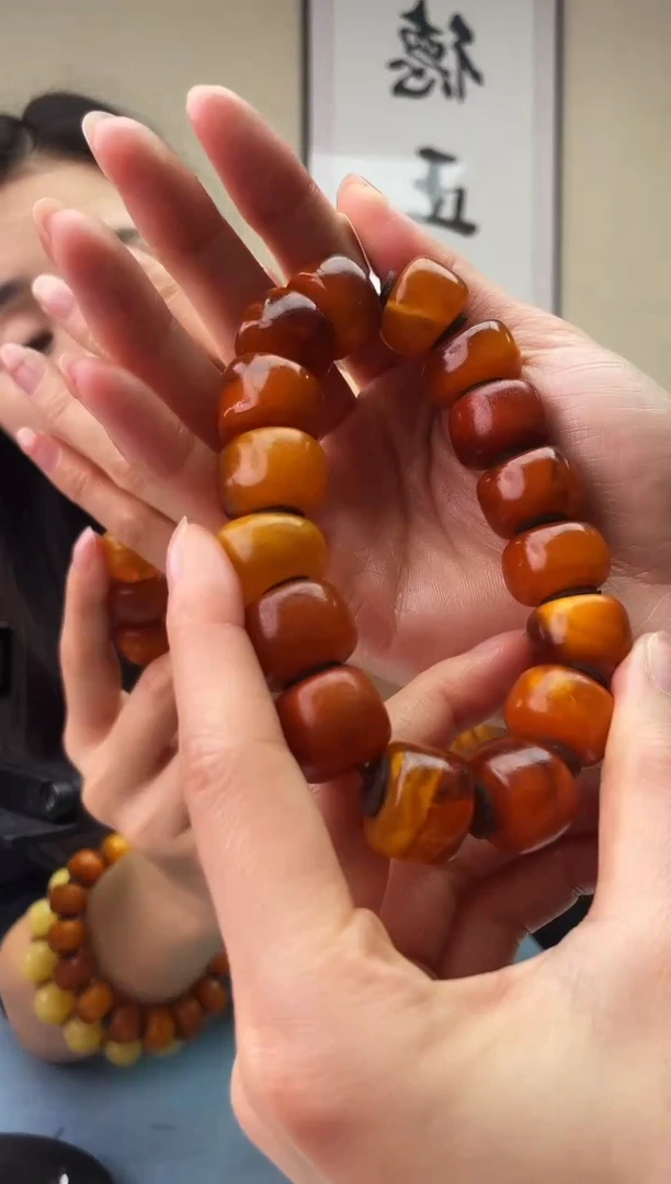 琥珀未镶嵌珠宝奇石T053 18假一罚十，多样性发一件