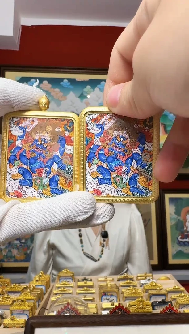 吊坠大黑-热贡元旦唐卡画院 周毛