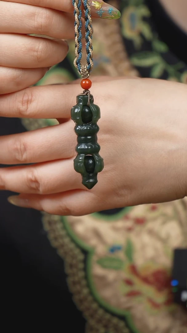 未镶嵌和田玉挂件吊坠（多样性发货）