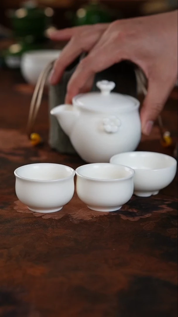 范明忠白汝宫灯壶配缸杯