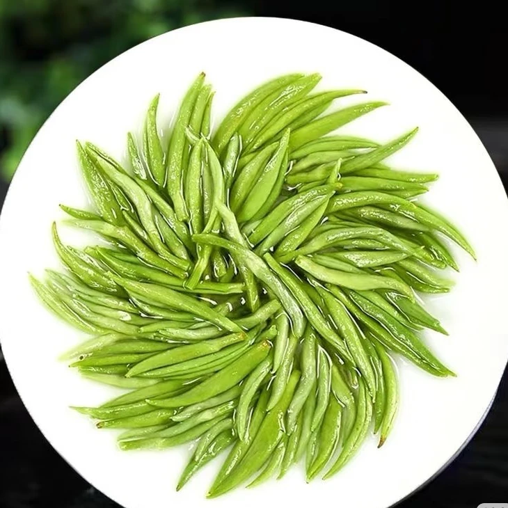 2025明前头采毛尖茶全芽头