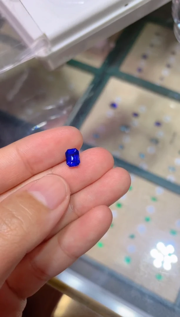 【闪购商品】蓝宝石裸石未镶嵌1.2CT