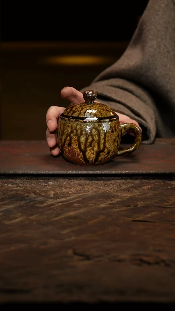 紫砂茶叶罐贵妃盖杯