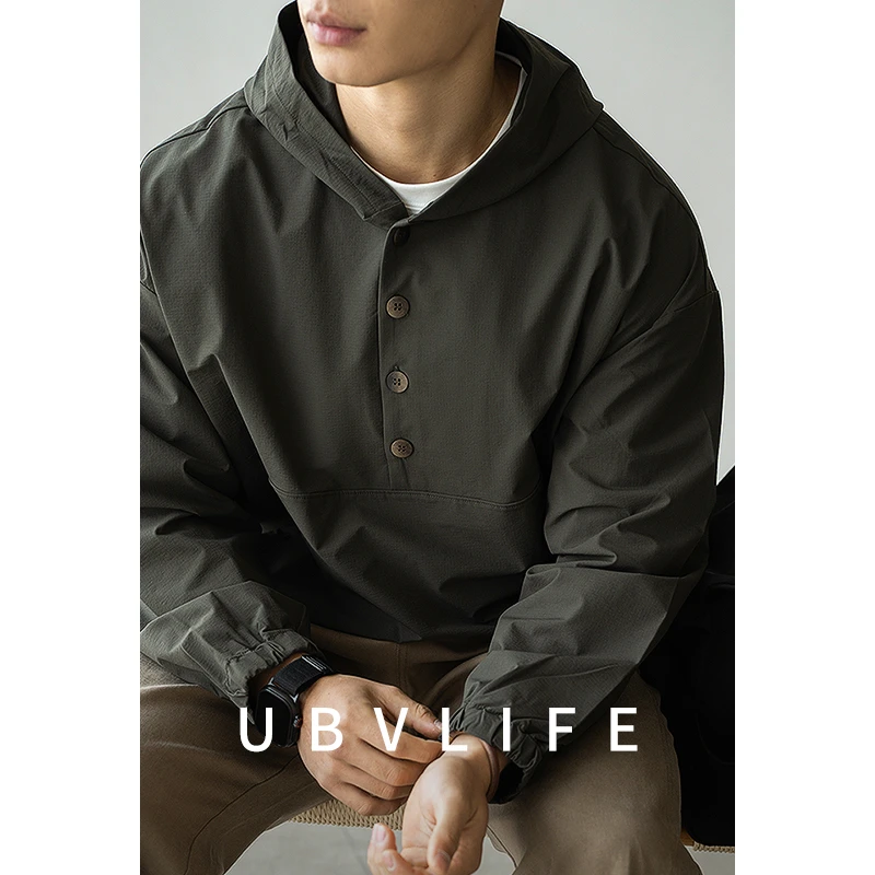 轻量化矩阵式格纹连帽外套男士2025春季宽松阔版防风户外运动夹克