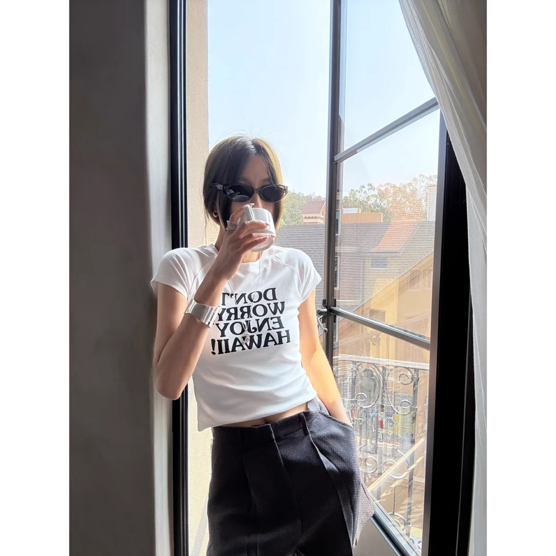 【奥莉】2025春夏：美式复古撞色字母弹力短袖T恤75725