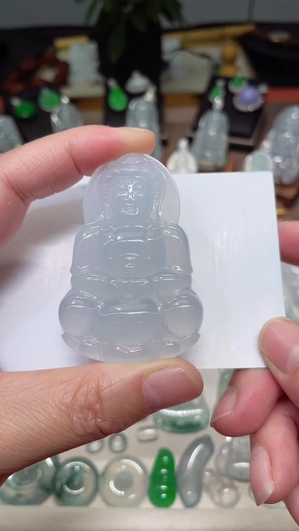 颈饰未镶嵌翡翠正装观音59/39.56/