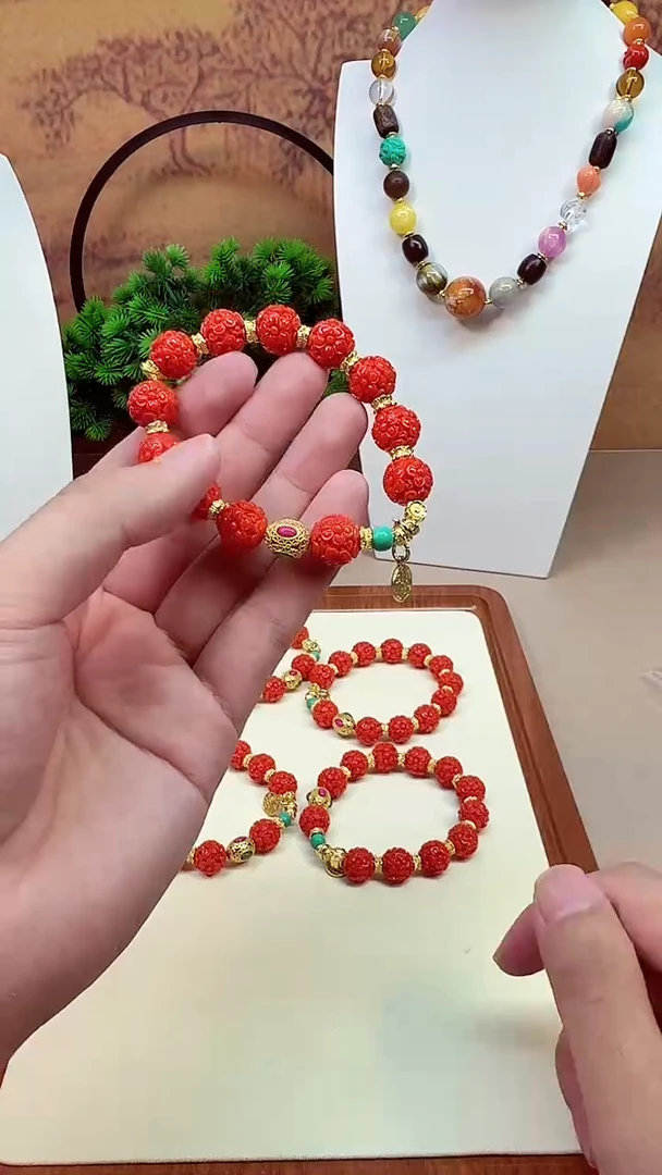 14K金镶嵌手链南红玛瑙S240