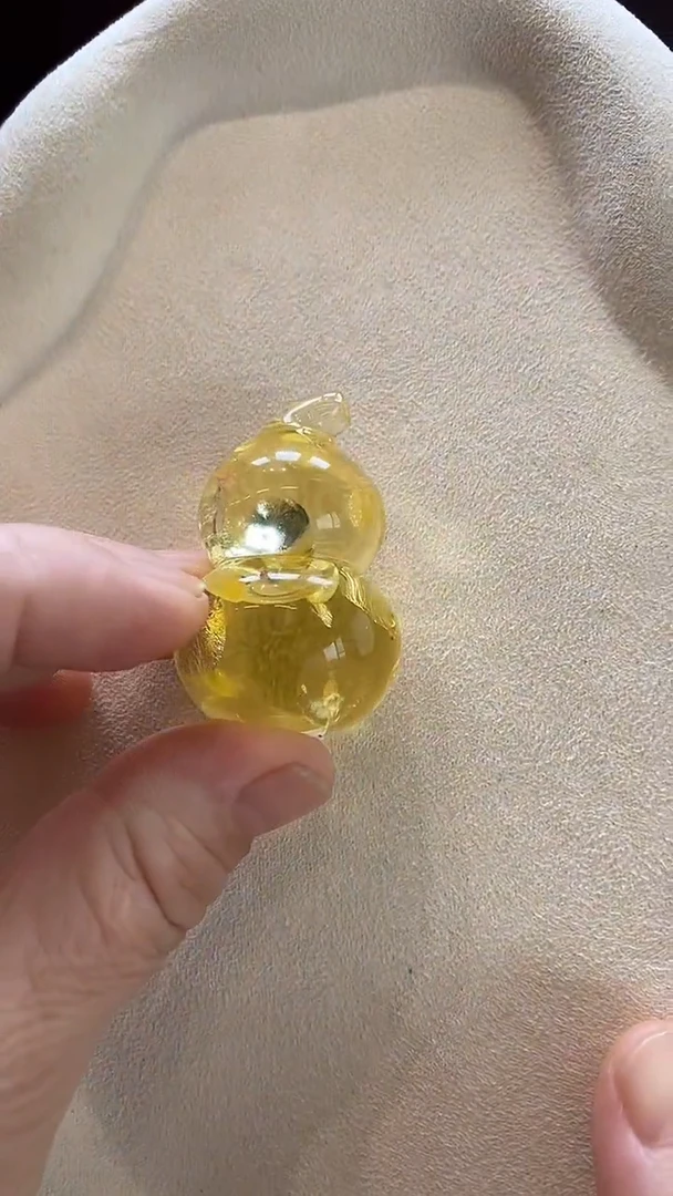 琥珀颈饰未镶嵌吊坠