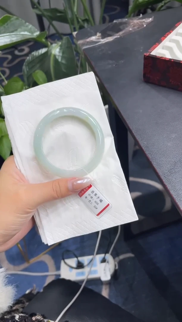 未镶嵌手镯翡翠5470****