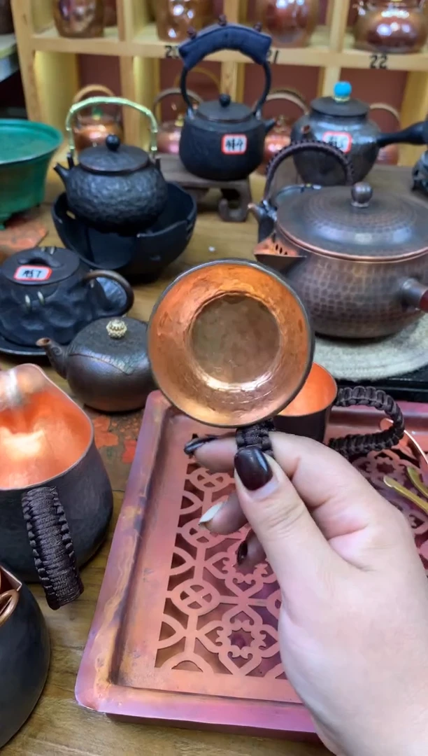 紫铜一张打耳把主人杯