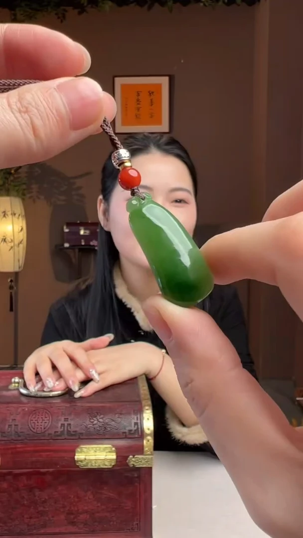 【闪购商品】和田玉颈饰未镶嵌和田玉碧玉福瓜吊坠