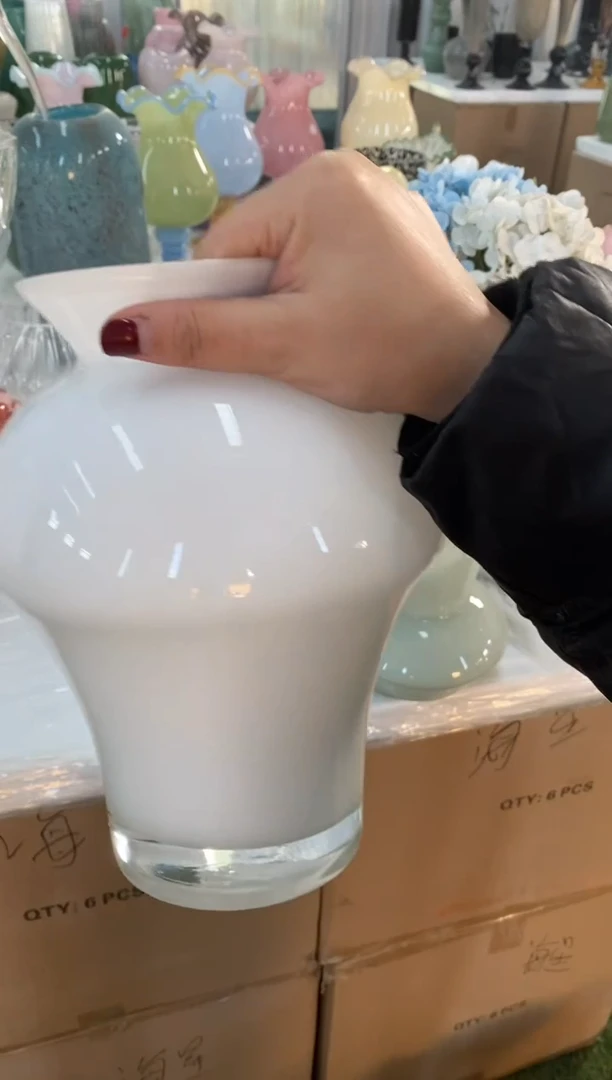 【闪购商品】玻璃133