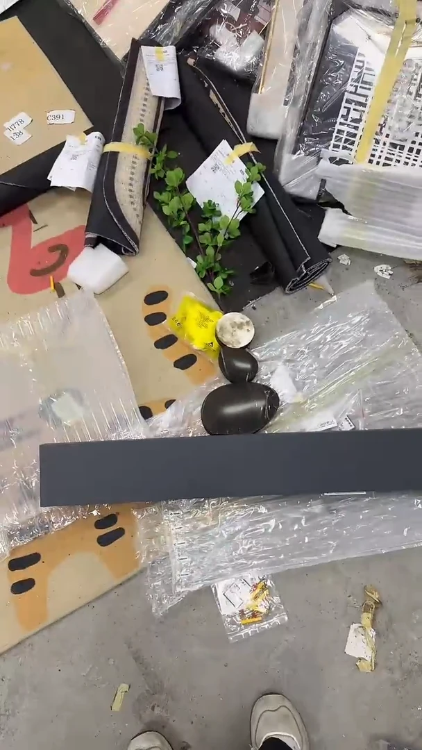 竖款仓库清货  默认瑕疵