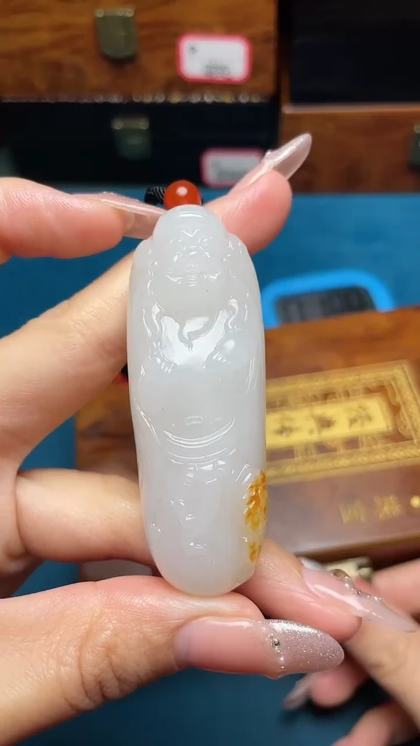 和田玉未镶嵌把件闽***哥和田玉