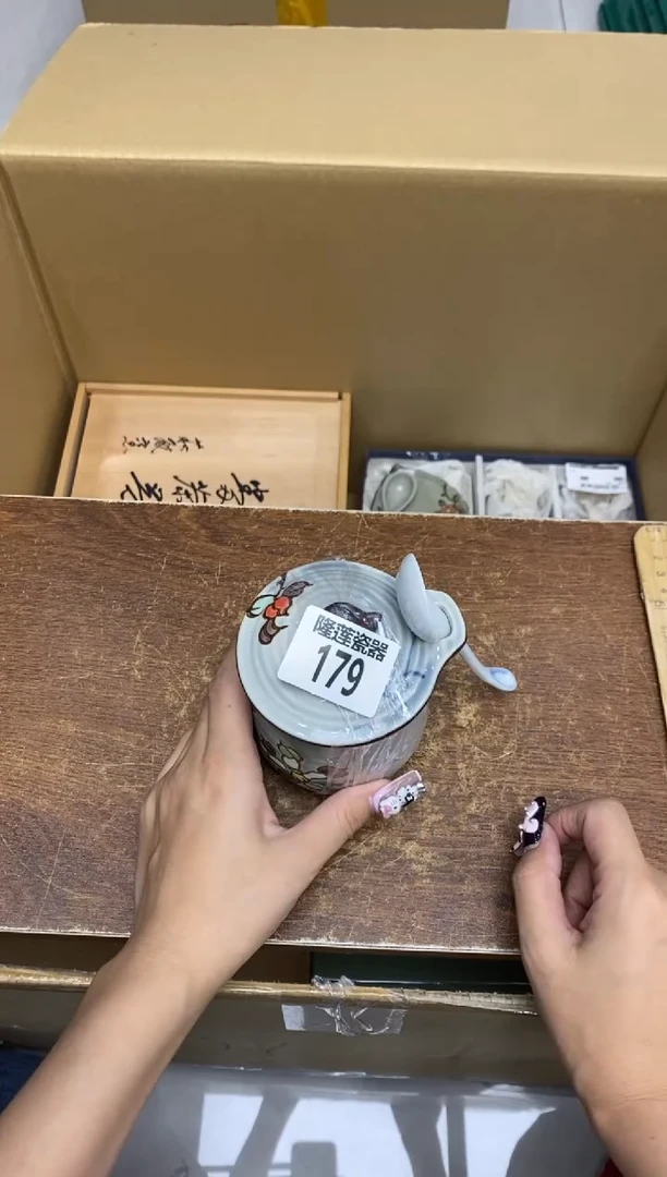 瓷片璟*隆莲瓷器欢迎大家