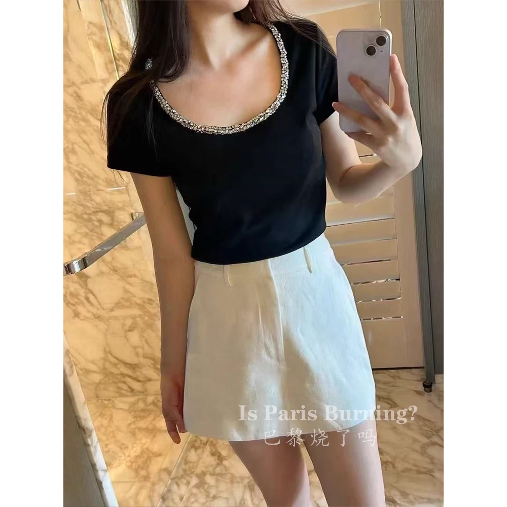 M1299大U领直跺脚的喜欢！气质钉钻短袖T恤 衣长52 款号MM25098037