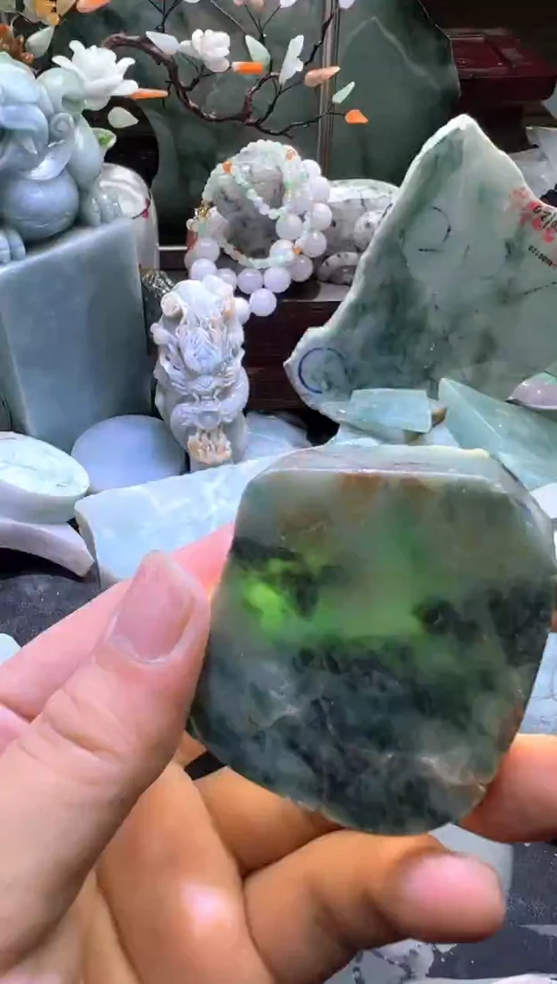 未镶嵌挂件翡翠天然缅甸翡翠A货