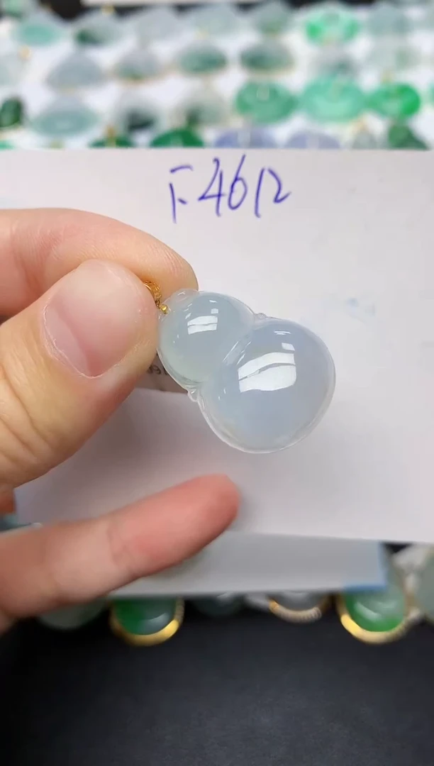 颈饰18K金镶嵌翡翠天然缅甸A货翡翠百元以上9元证书费自理