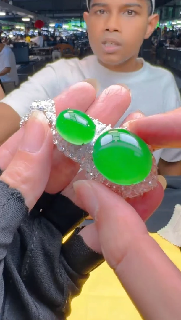 未镶嵌定制翡翠0819474871