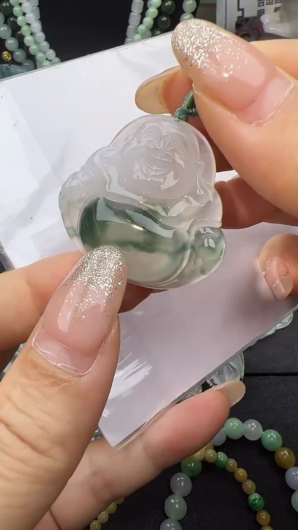 颈饰未镶嵌翡翠佛公