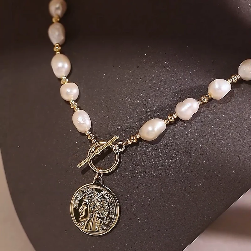 铜合金项链 不规则异形巴洛克珠珠项链OT扣气质人像颈链轻奢首饰