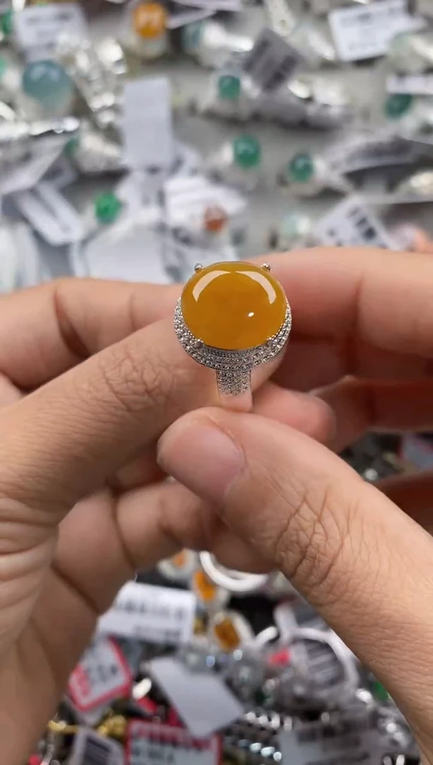 未镶嵌戒指翡翠333    1