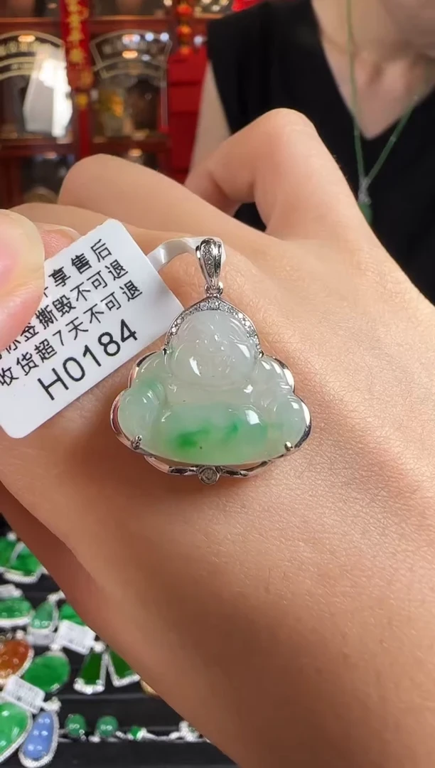 翡翠18K金镶嵌颈饰H0184冰飘绿佛公