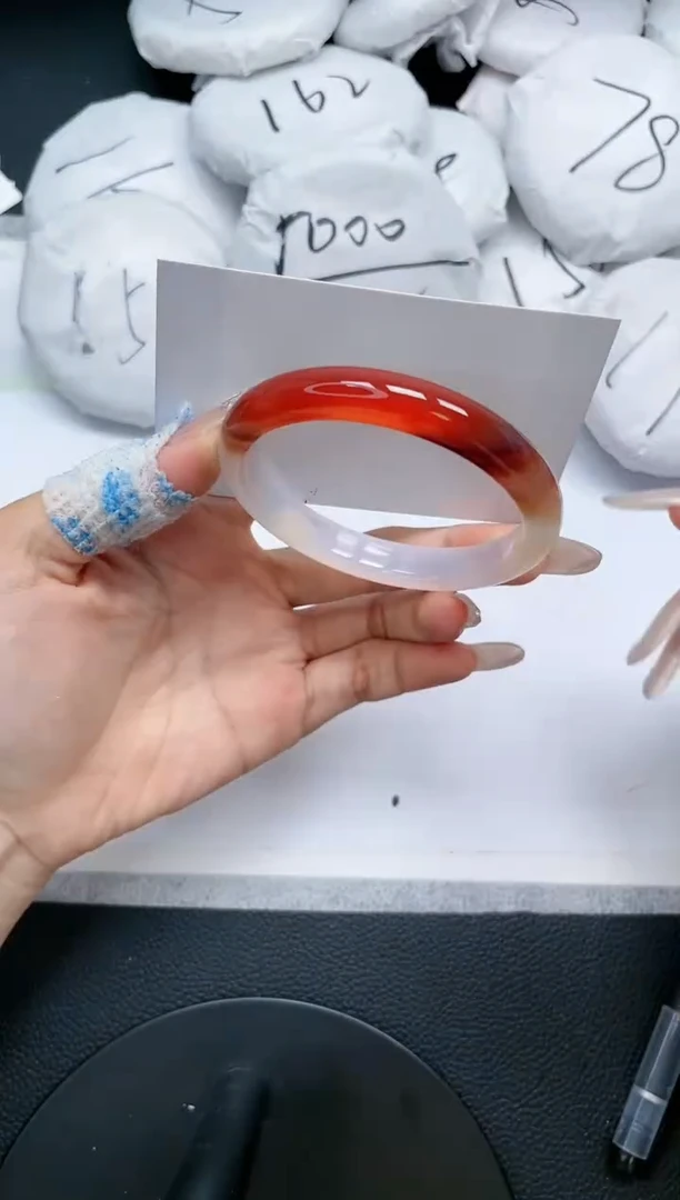 石英质玉手镯未镶嵌A545