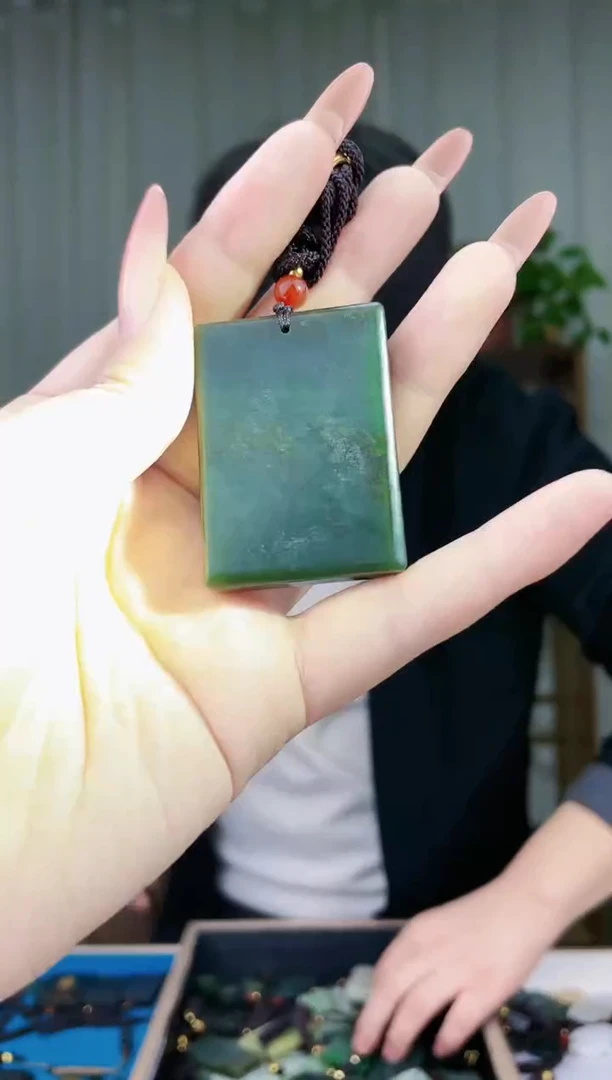 未镶嵌和田玉挂件拍一发一，多样性发货！