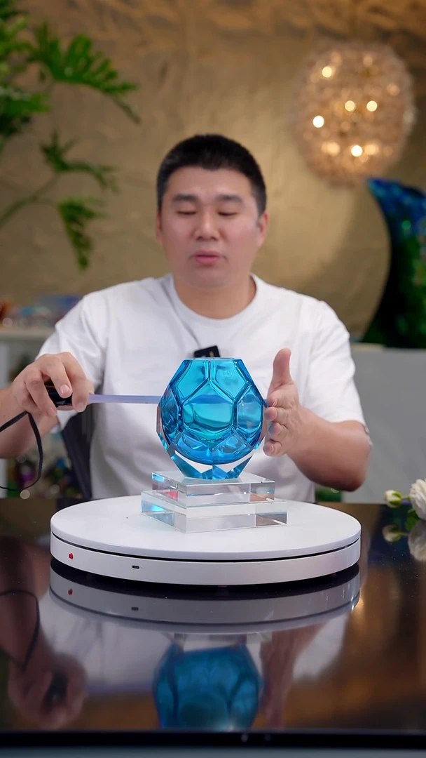 摆件宝石蓝色切面香薰瓶