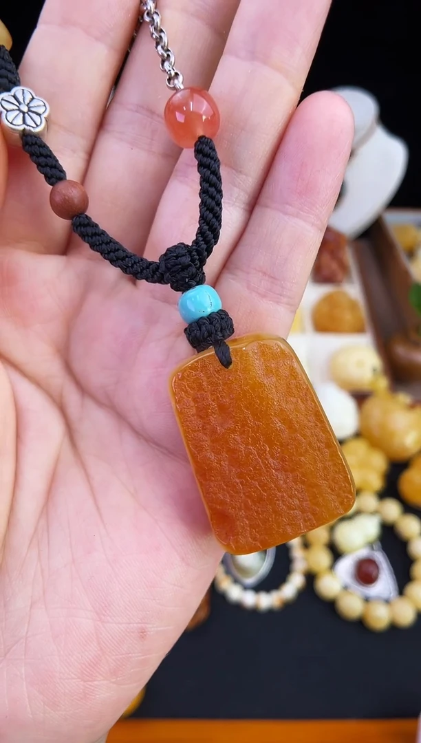 琥珀未镶嵌珠宝奇石柒月